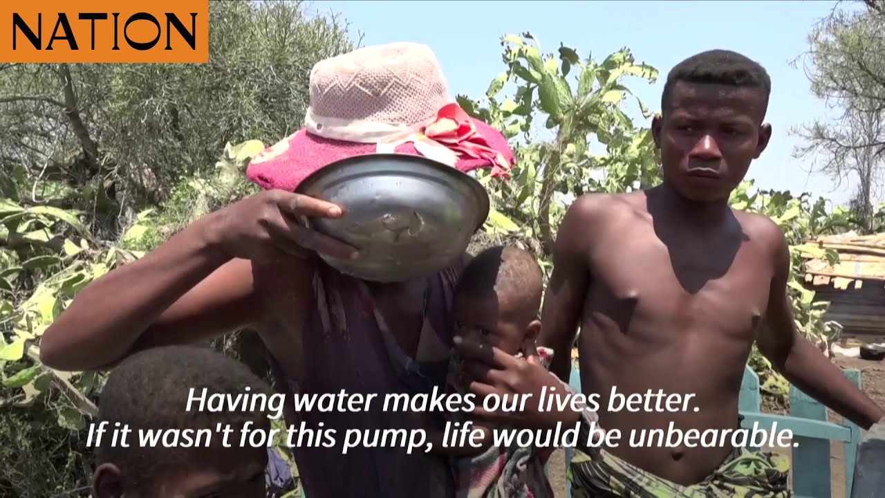 Eating dirt in Madagascar to escape famine