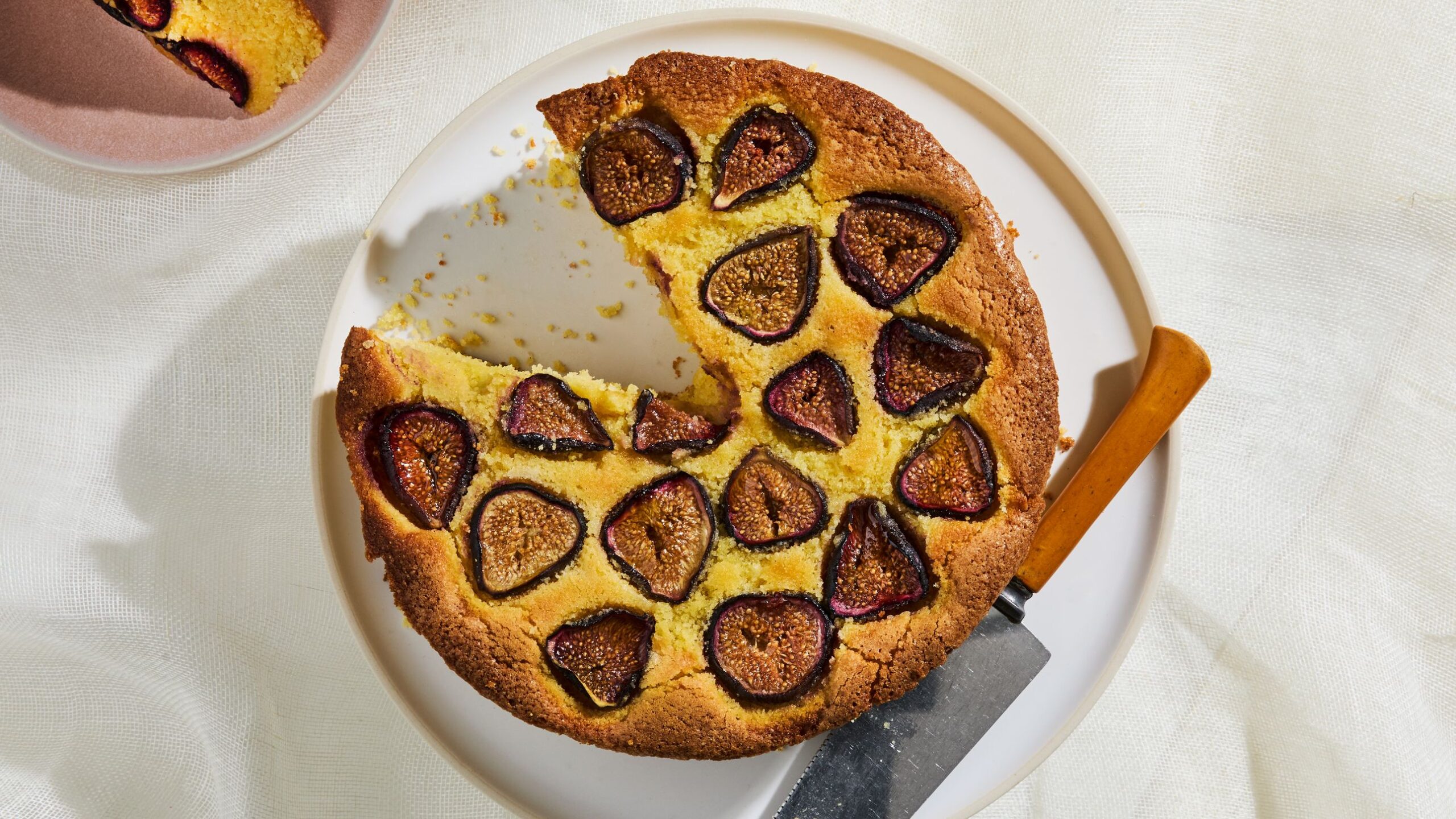 23 Fig Recipes Using Fresh Figs, Dried Figs, and Jam